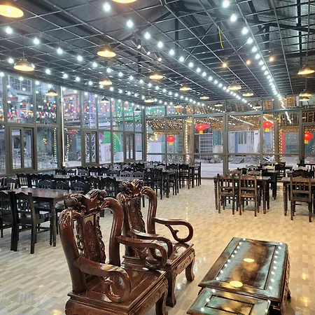 Van Anh Hotel - Restaurant Dong Van  Exterior photo